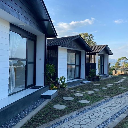 Hotel Ginastro Hom Bangli Esterno foto