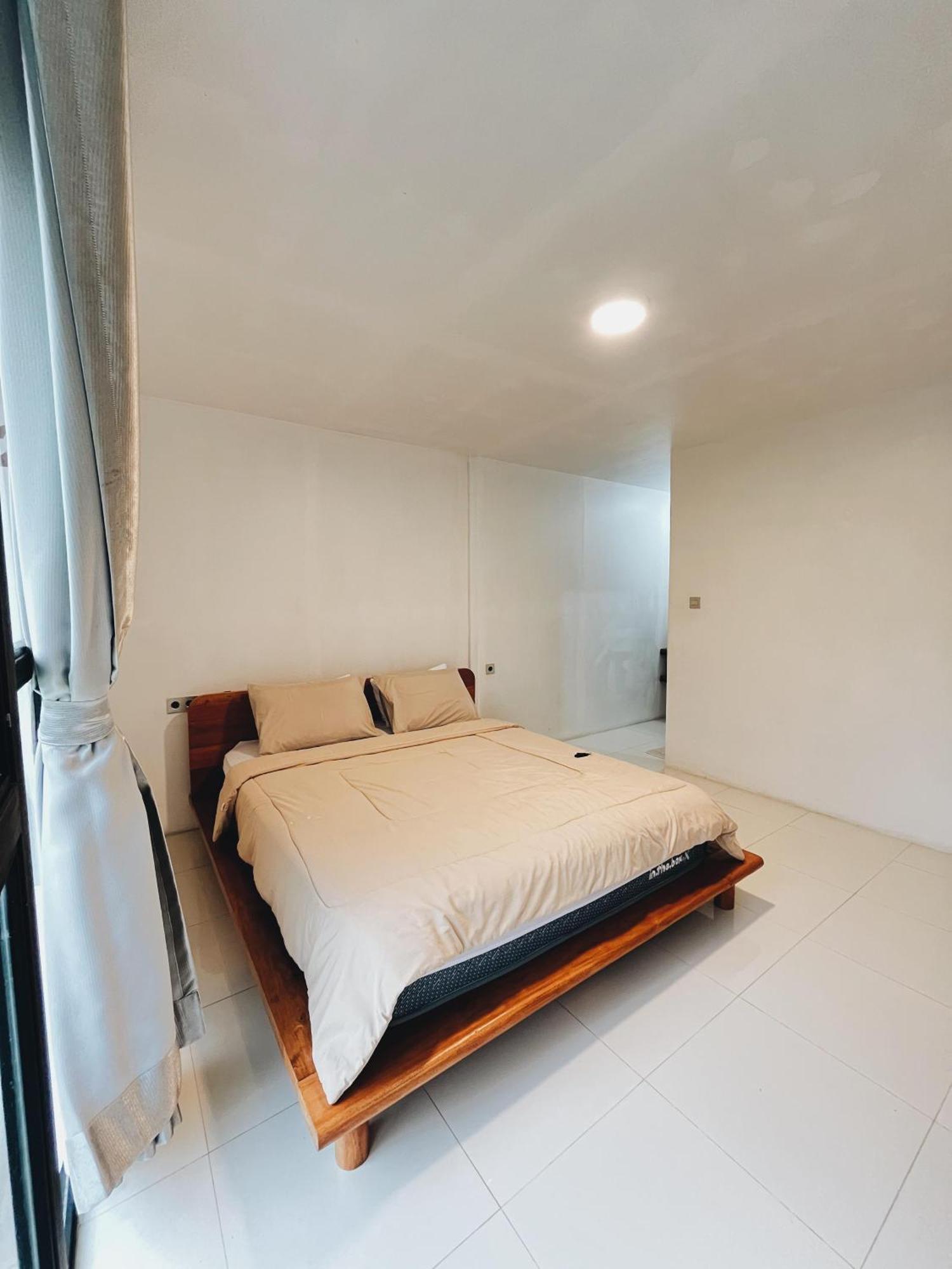 Hotel Ginastro Hom Bangli Esterno foto